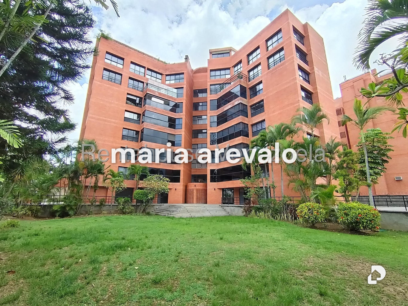 Apartamento en Colinas de Valle Arriba, Caracas – 1