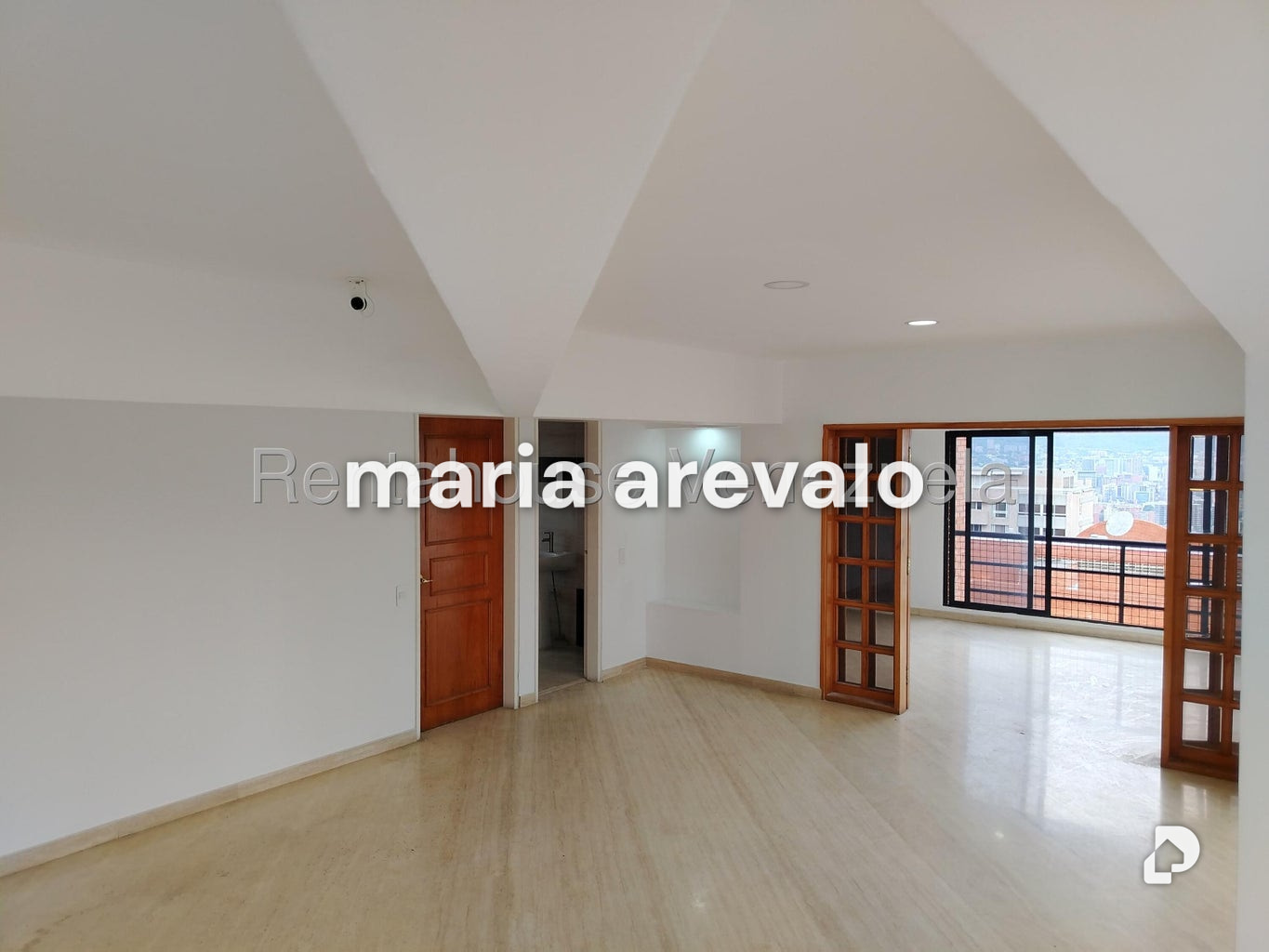 Apartamento en Colinas de Valle Arriba, Caracas – 11