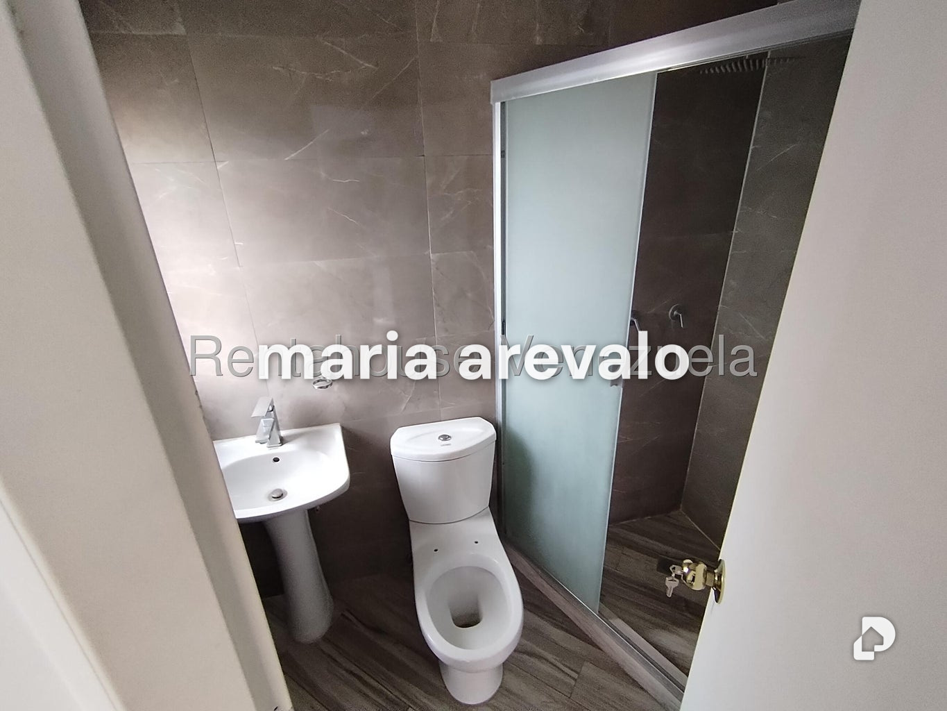 Apartamento en Colinas de Valle Arriba, Caracas – 25