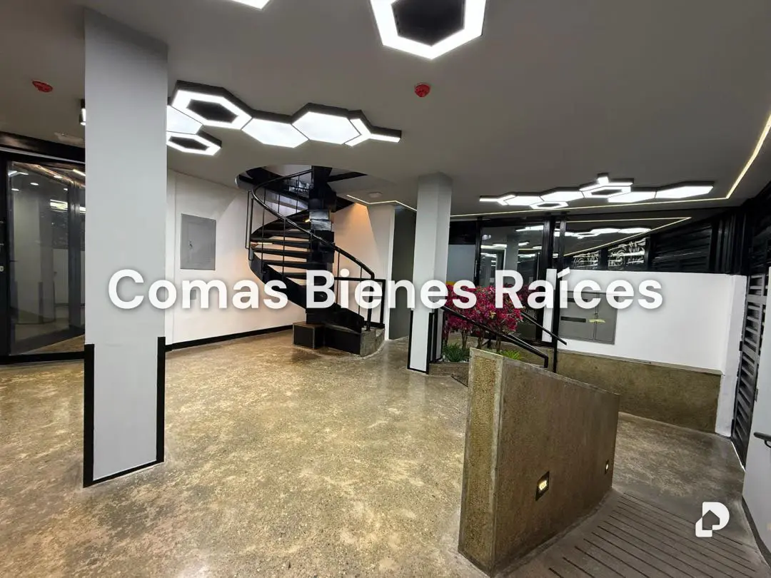 House in San Román, Caracas – 4