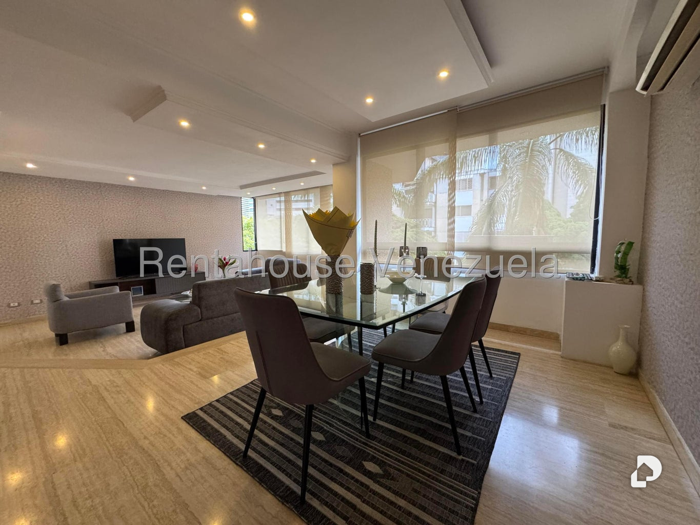 Apartamento en El Rosal, Caracas – 11