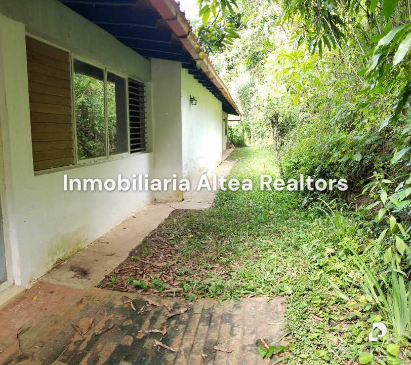 Casa en Los Campitos, Caracas – 15
