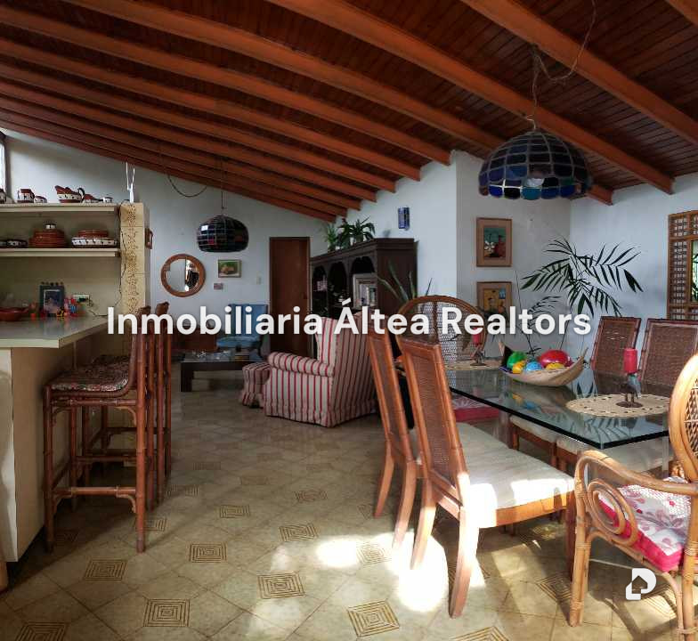 Casa en Los Campitos, Caracas – 25