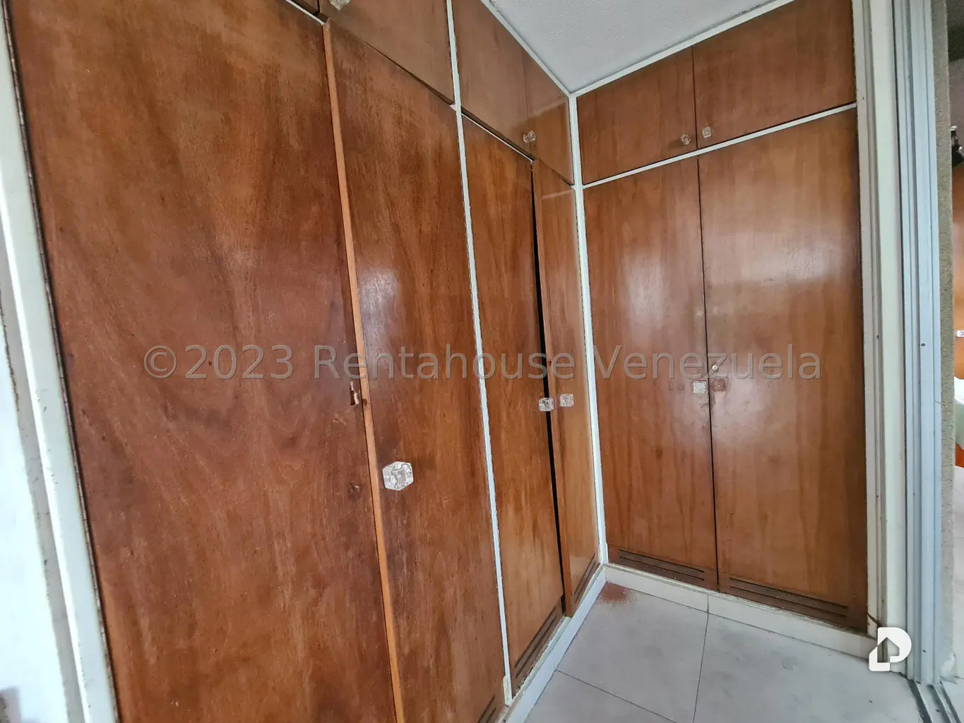 Apartamento en San Bernardino, Caracas – 21
