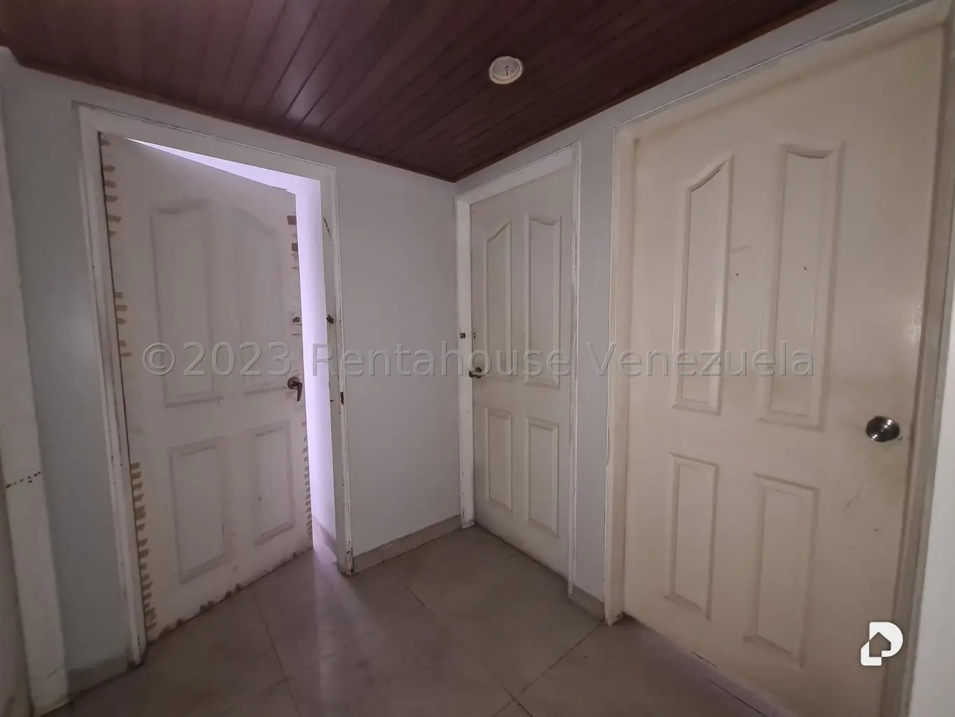 Apartamento en San Bernardino, Caracas – 18