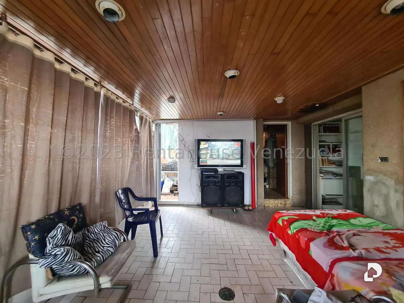 Apartamento en San Bernardino, Caracas – 11