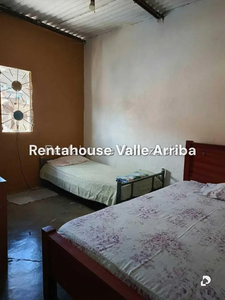 House in Catia, Caracas – 32