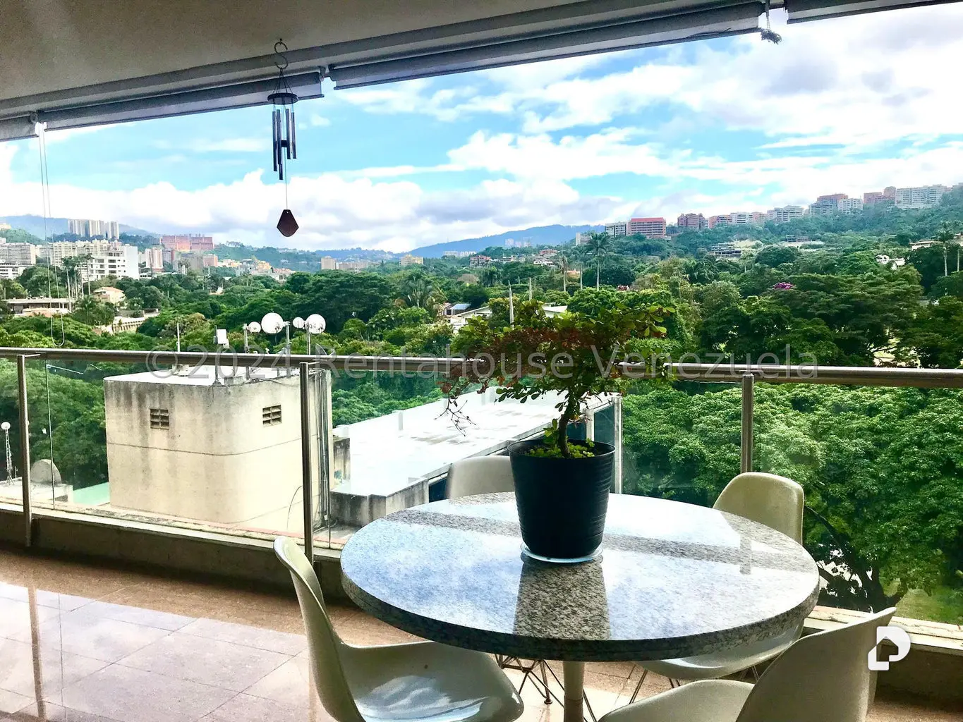 Apartamento en Las Mercedes, Caracas