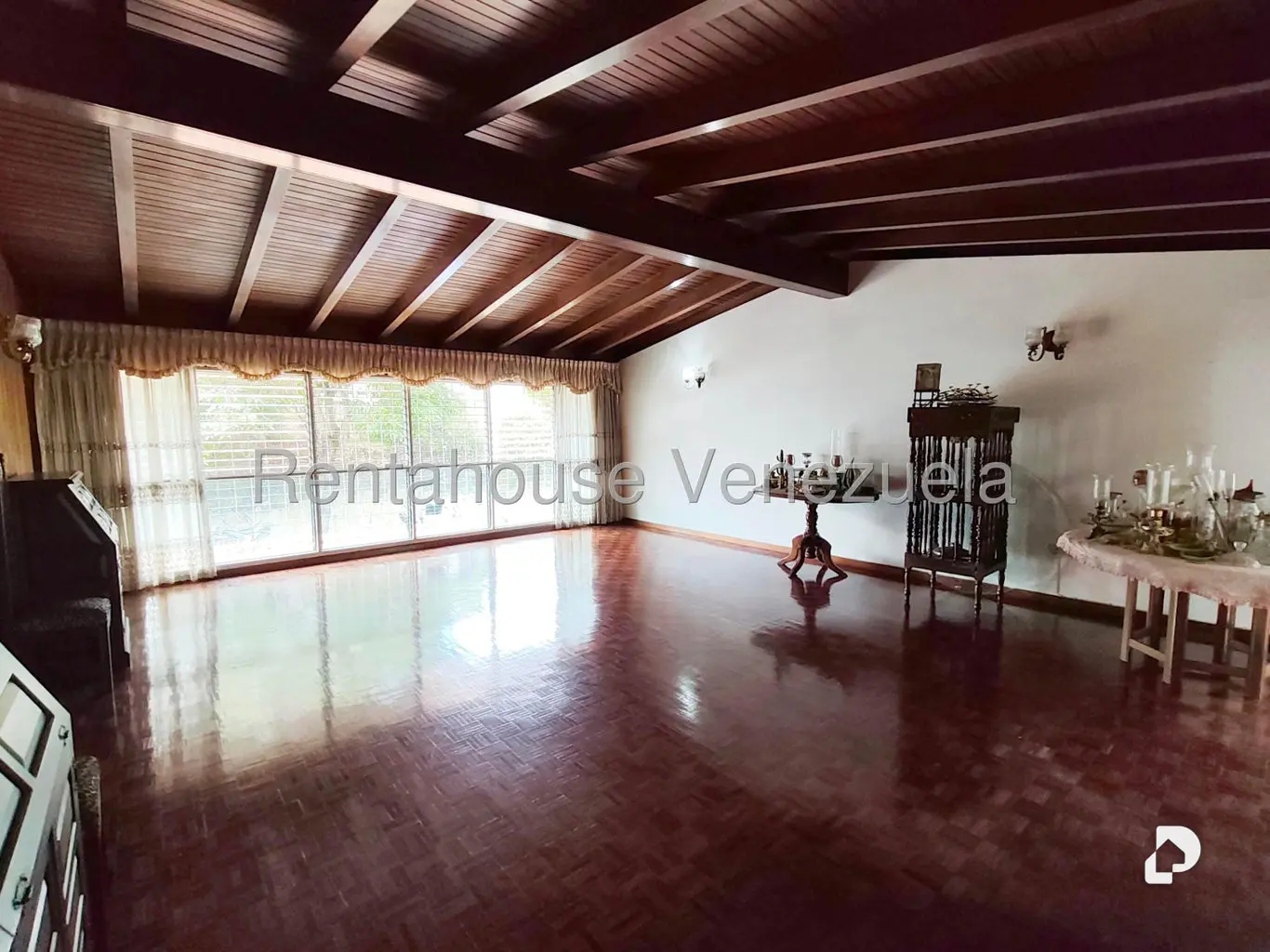House in Prados del Este, Caracas – 32