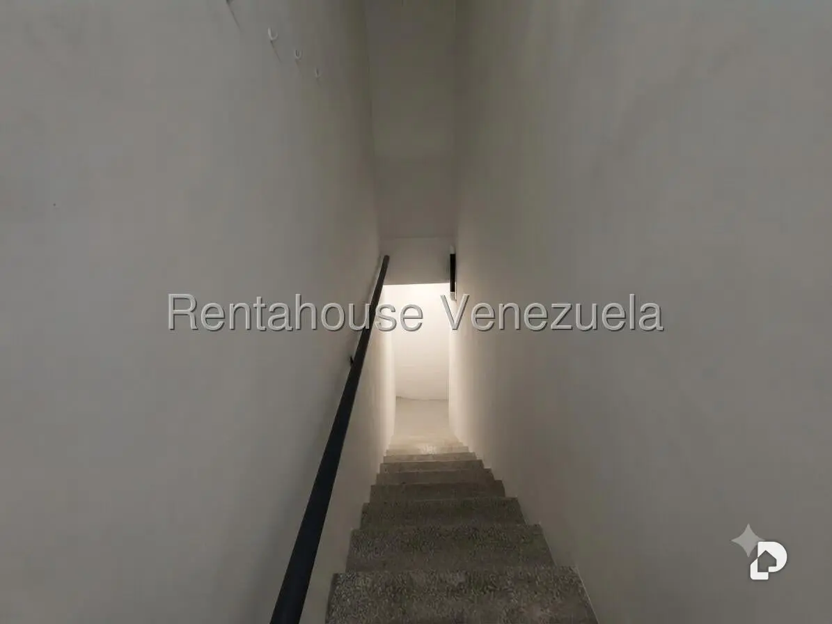 House in Prados del Este, Caracas – 35