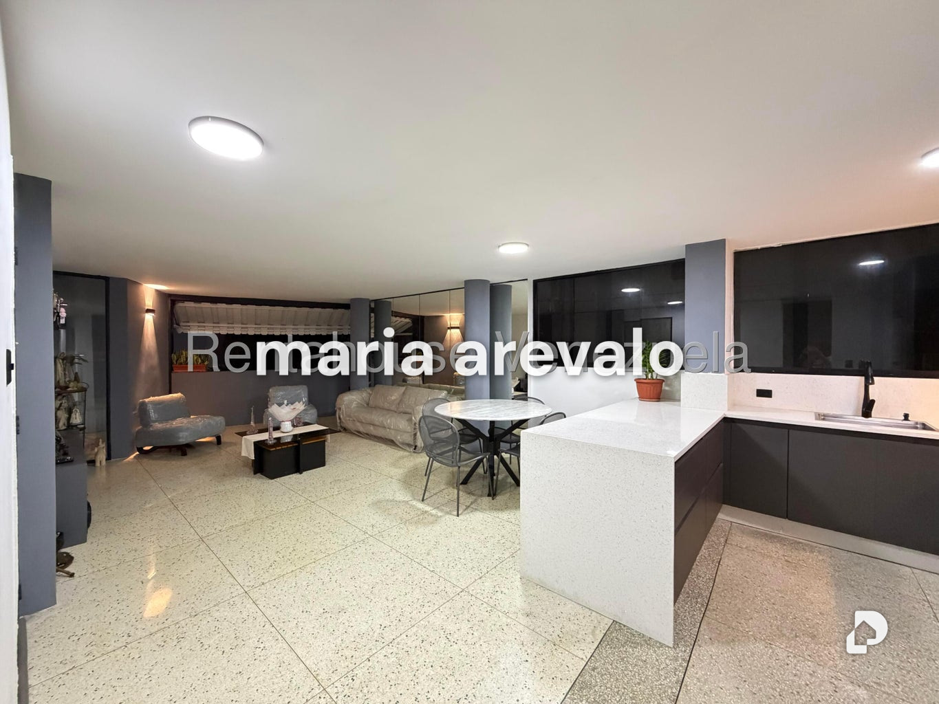 Apartamento en La Florida, Caracas – 9