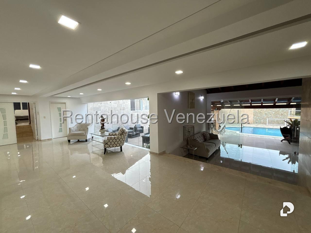 Casa en La Lagunita Country Club, Caracas – 3