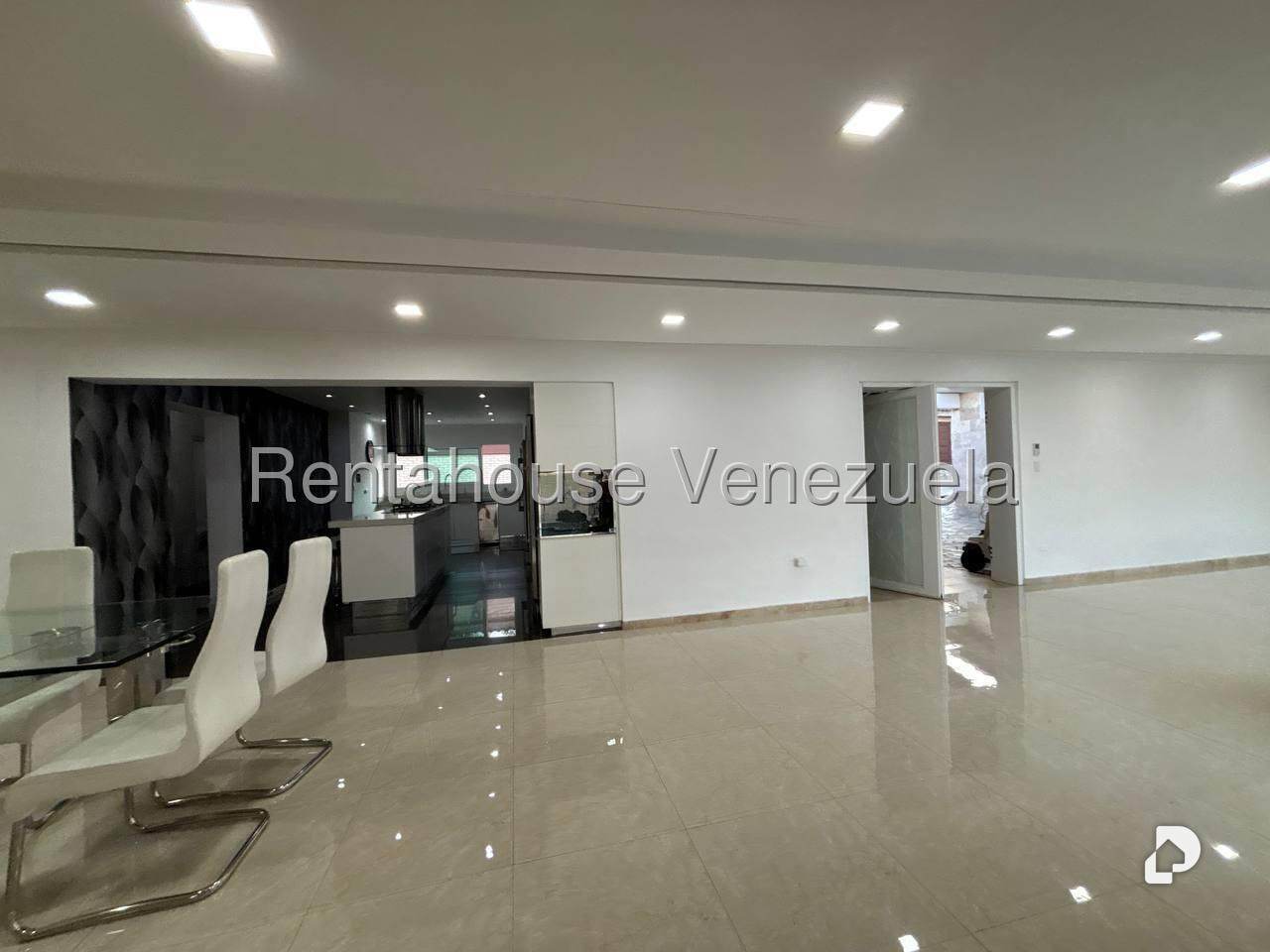 Casa en La Lagunita Country Club, Caracas – 6
