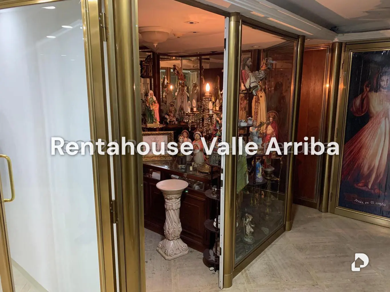 Local comercial en Chuao, Caracas – 2