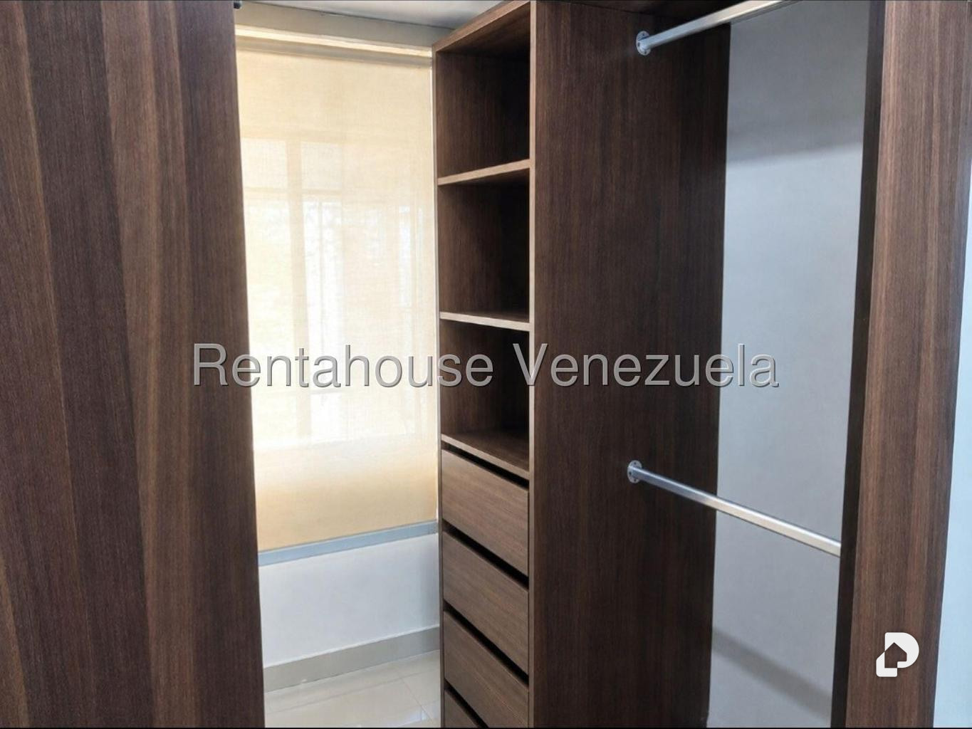 Apartamento en Caricuao, Caracas – 25