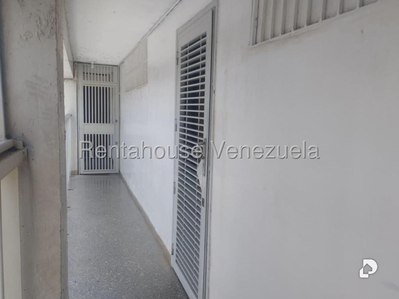 Apartamento en Caricuao, Caracas – 3
