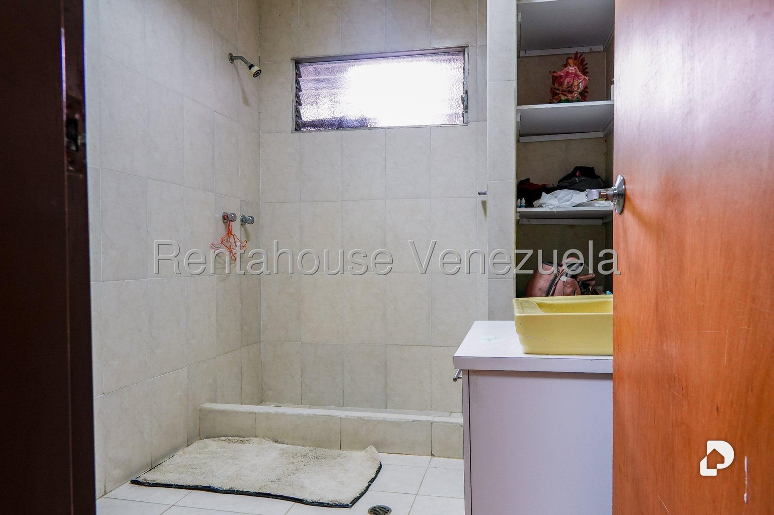 Oficina en La Florida, Caracas – 16
