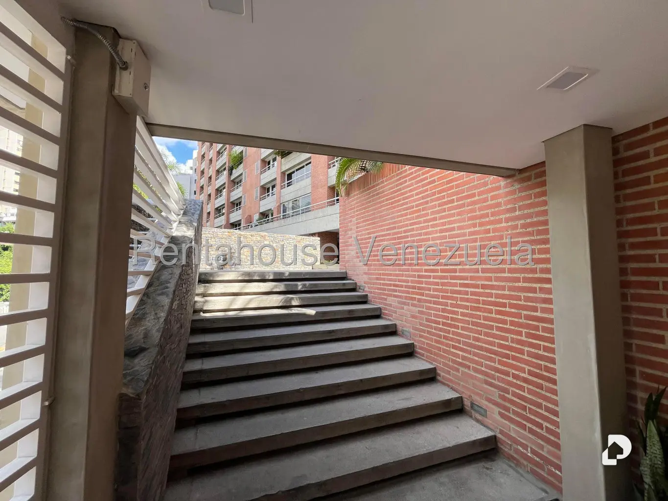Apartamento en Santa Inés, Caracas – 22