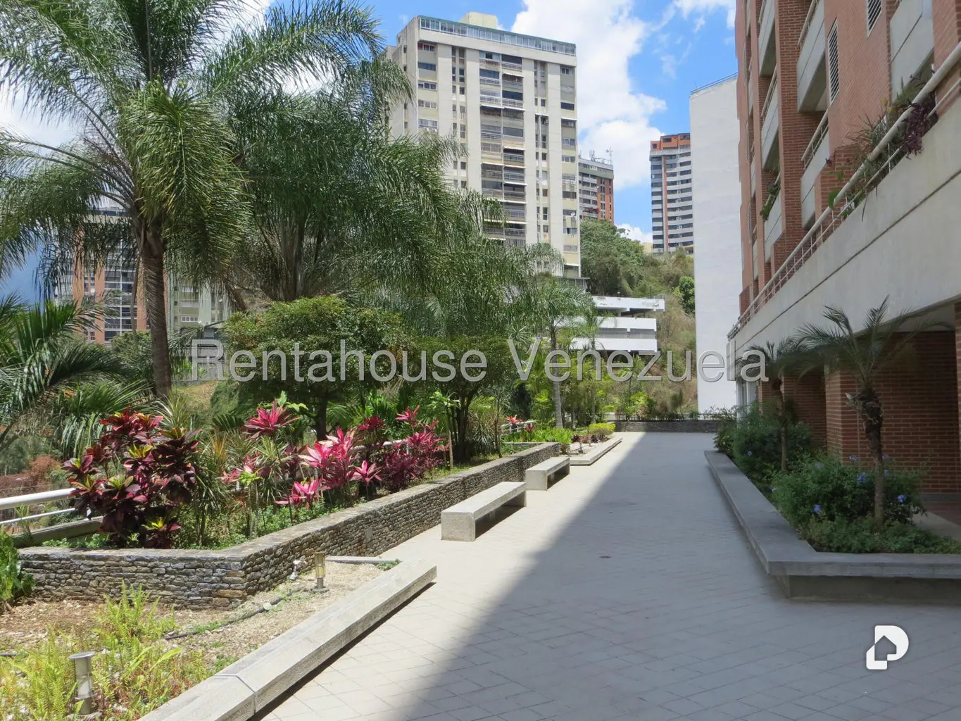Apartamento en Santa Inés, Caracas – 42