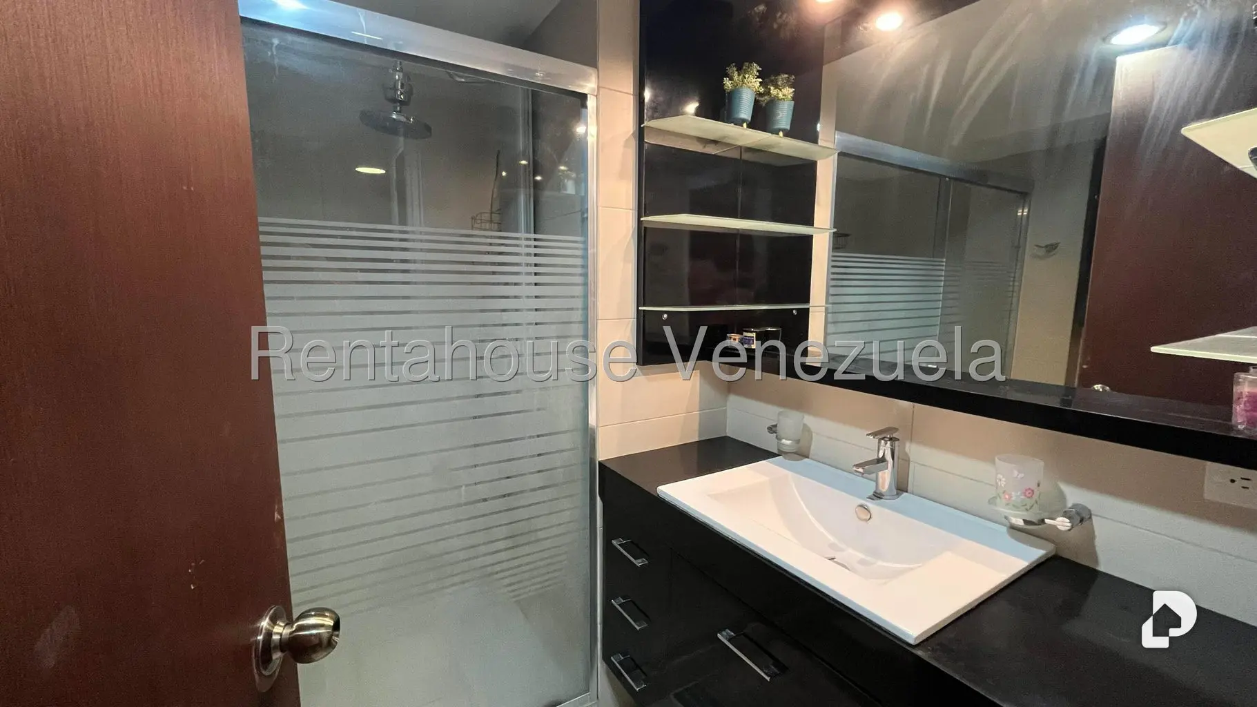 Apartamento en Santa Inés, Caracas – 15