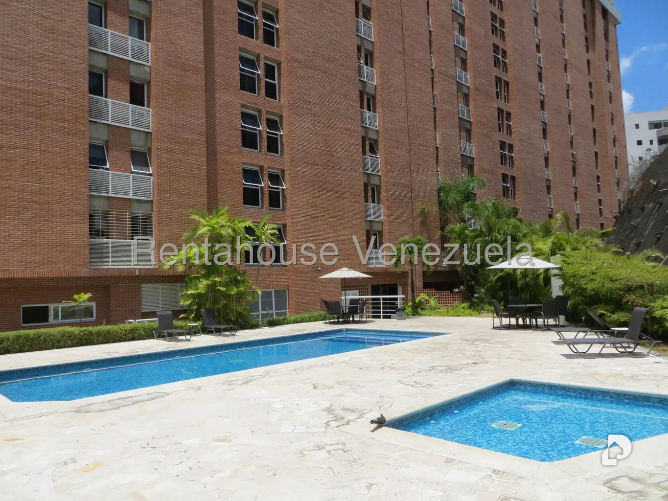 Apartamento en Santa Inés, Caracas – 28