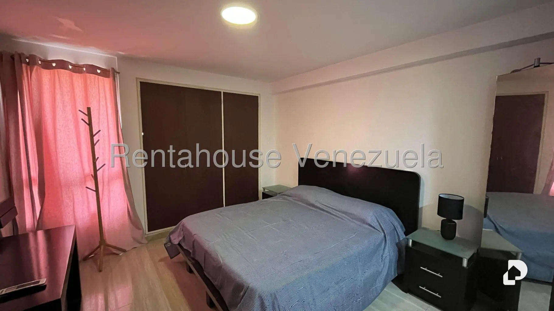 Apartamento en Santa Inés, Caracas – 13