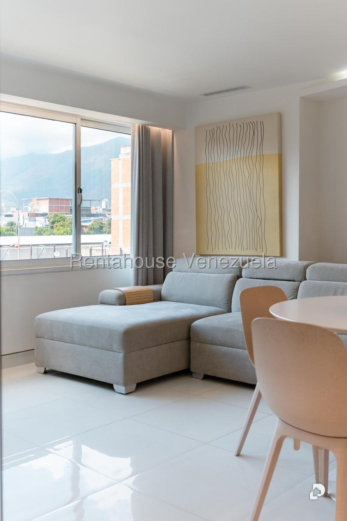 Apartamento en El Rosal, Caracas – 16