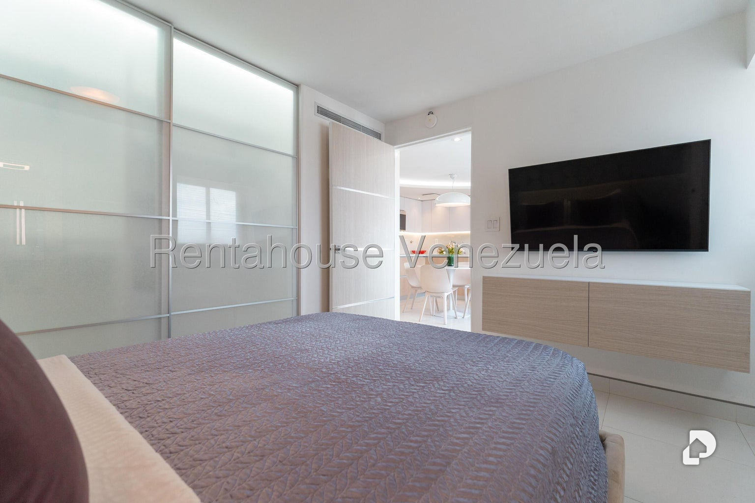 Apartamento en El Rosal, Caracas – 13