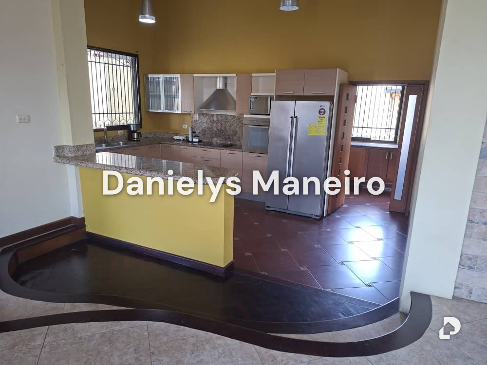Casa en Urbanización Alto Barinas Sur, Barinas – 13