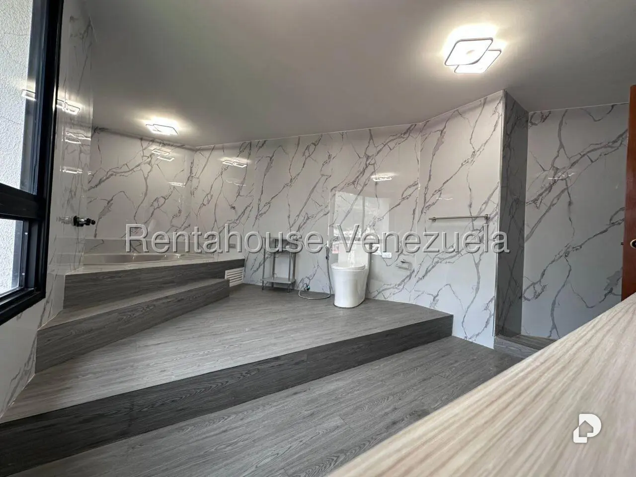Apartamento en La Florida, Caracas – 18