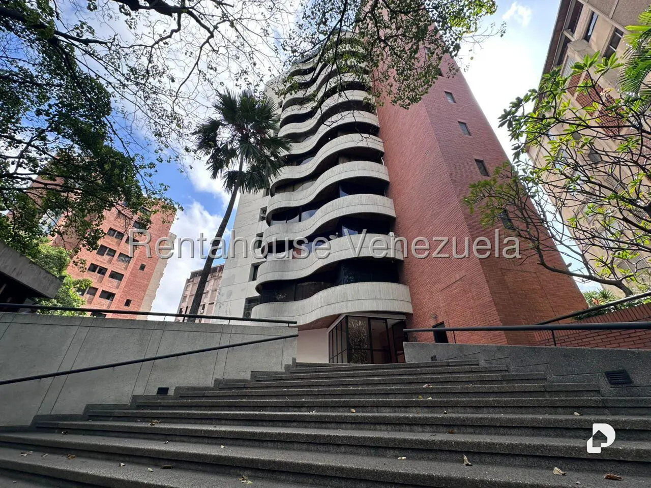 Apartamento en La Florida, Caracas – 1