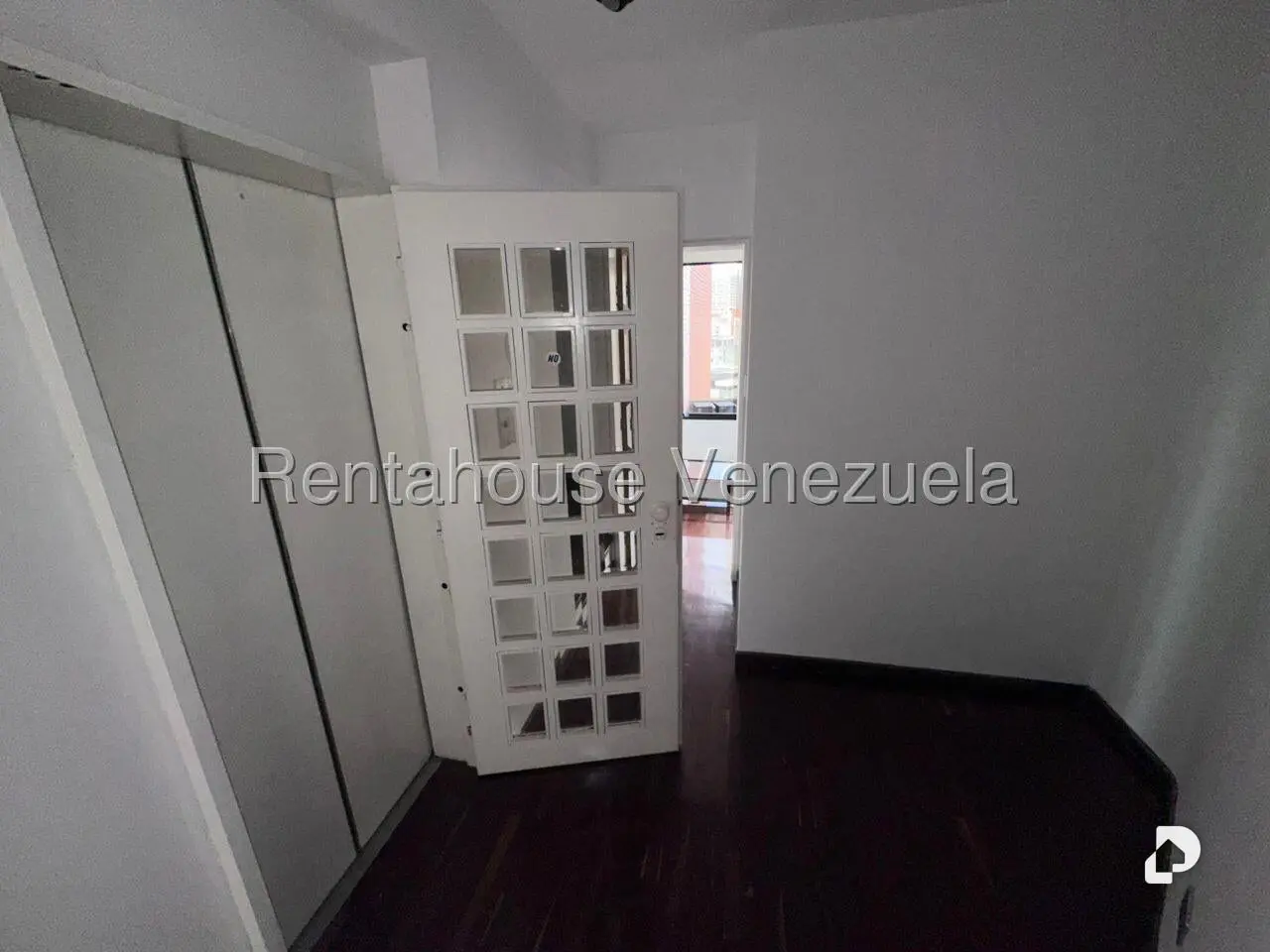 Apartamento en La Florida, Caracas – 2