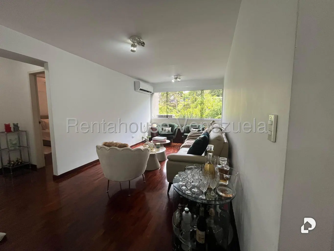 Apartamento en Prados del Este, Caracas – 2