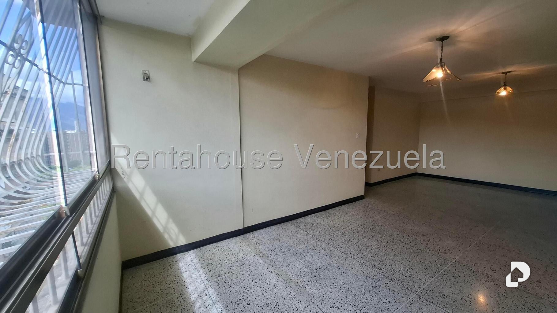 Apartamento en El Paraíso, Caracas – 12