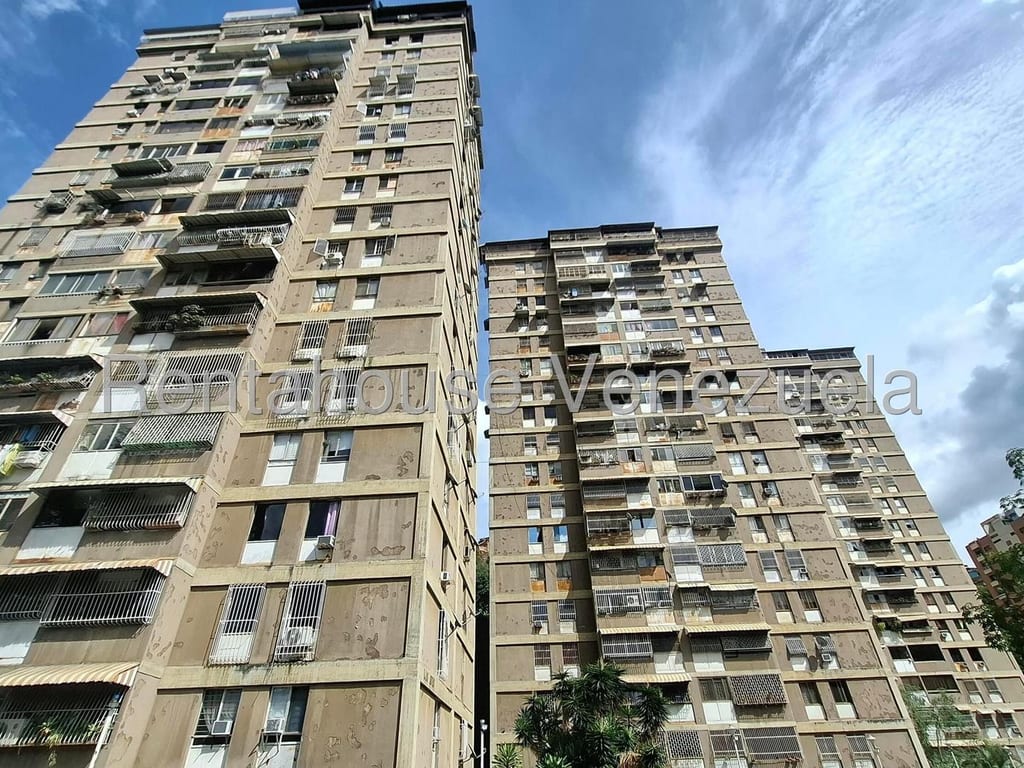 Apartamento en El Paraíso, Caracas - 1