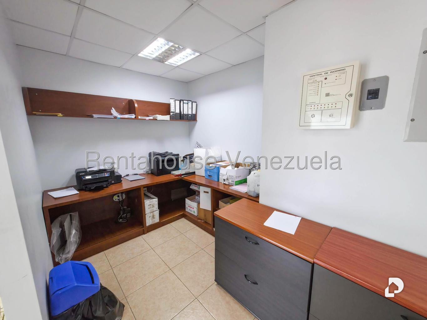 Oficina en Los Dos Caminos, Caracas – 4