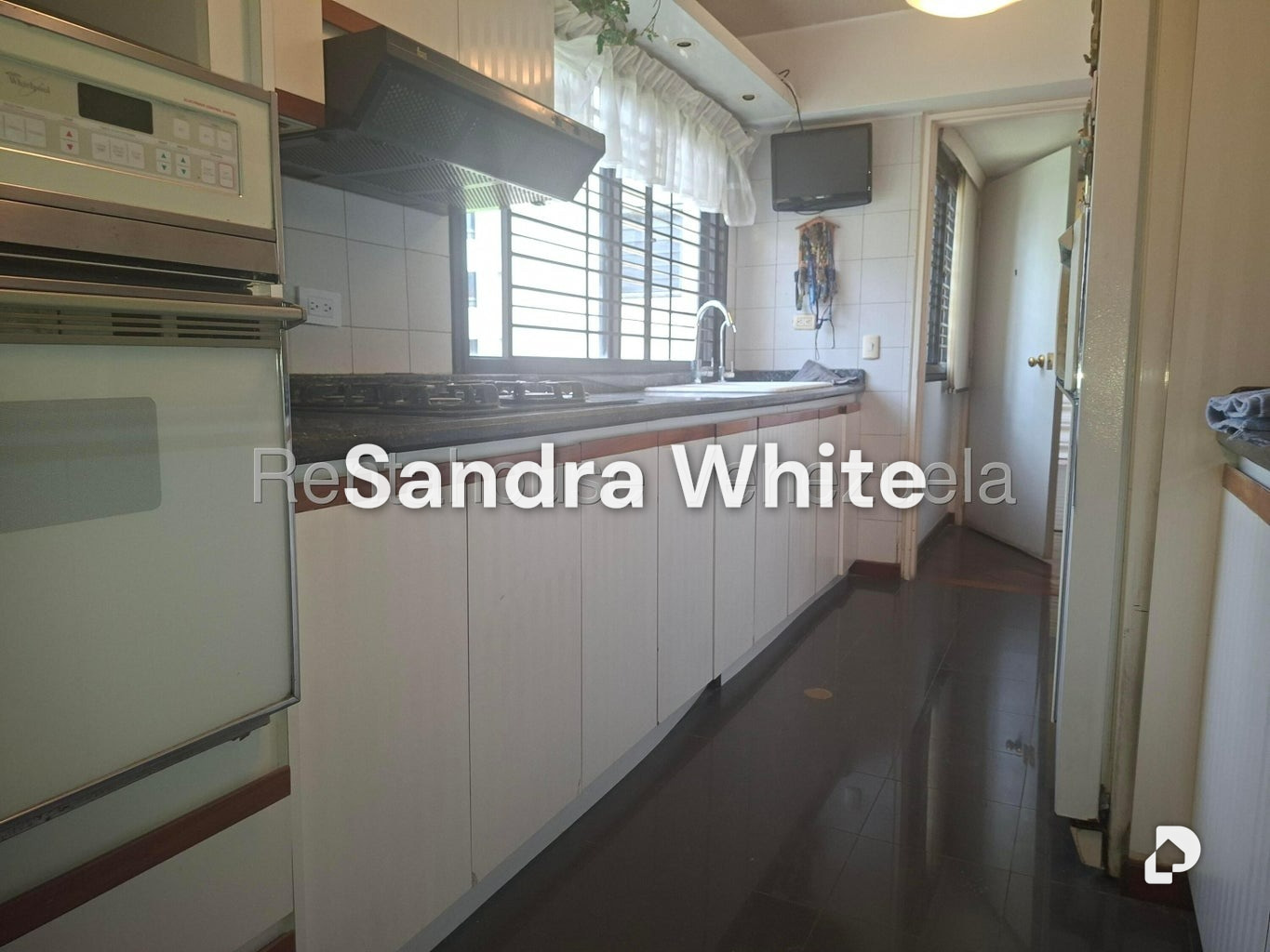 Apartamento en Los Chorros. 27-3612, Caracas – 6