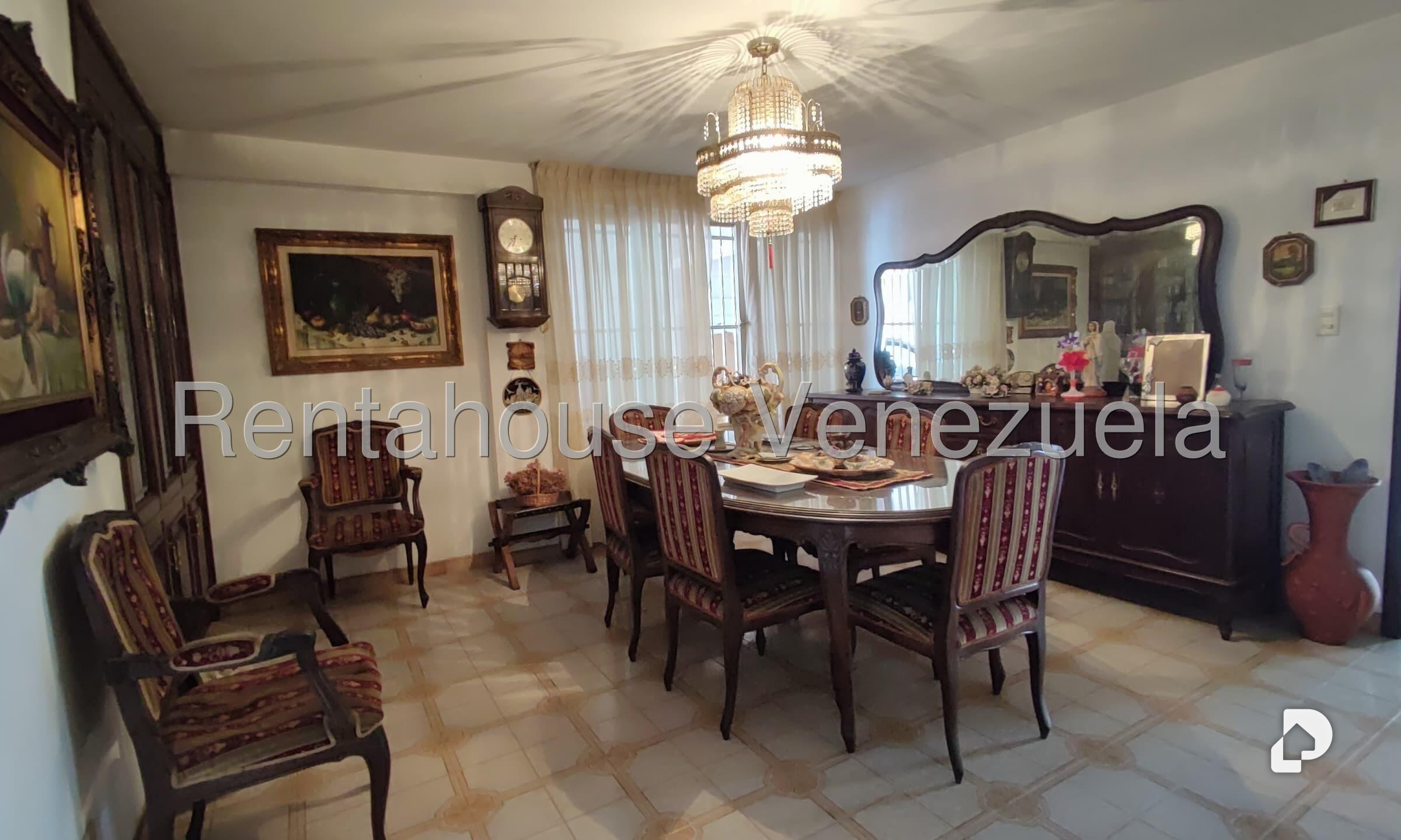 Casa en Alto Prado, Caracas – 10