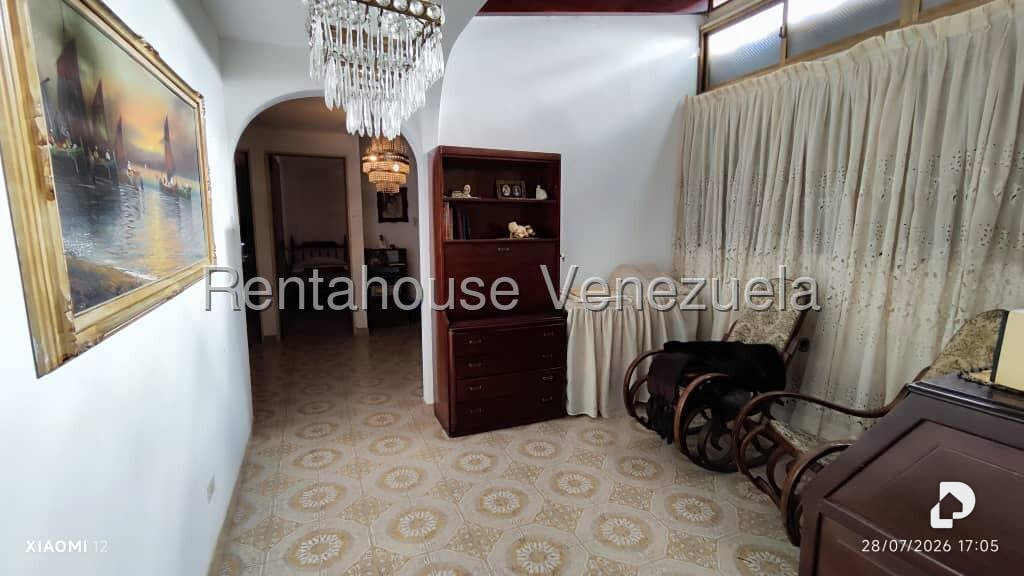Casa en Alto Prado, Caracas – 21