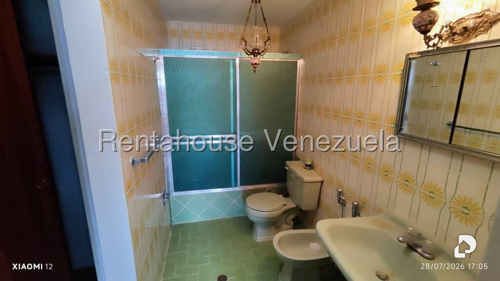 Casa en Alto Prado, Caracas – 25
