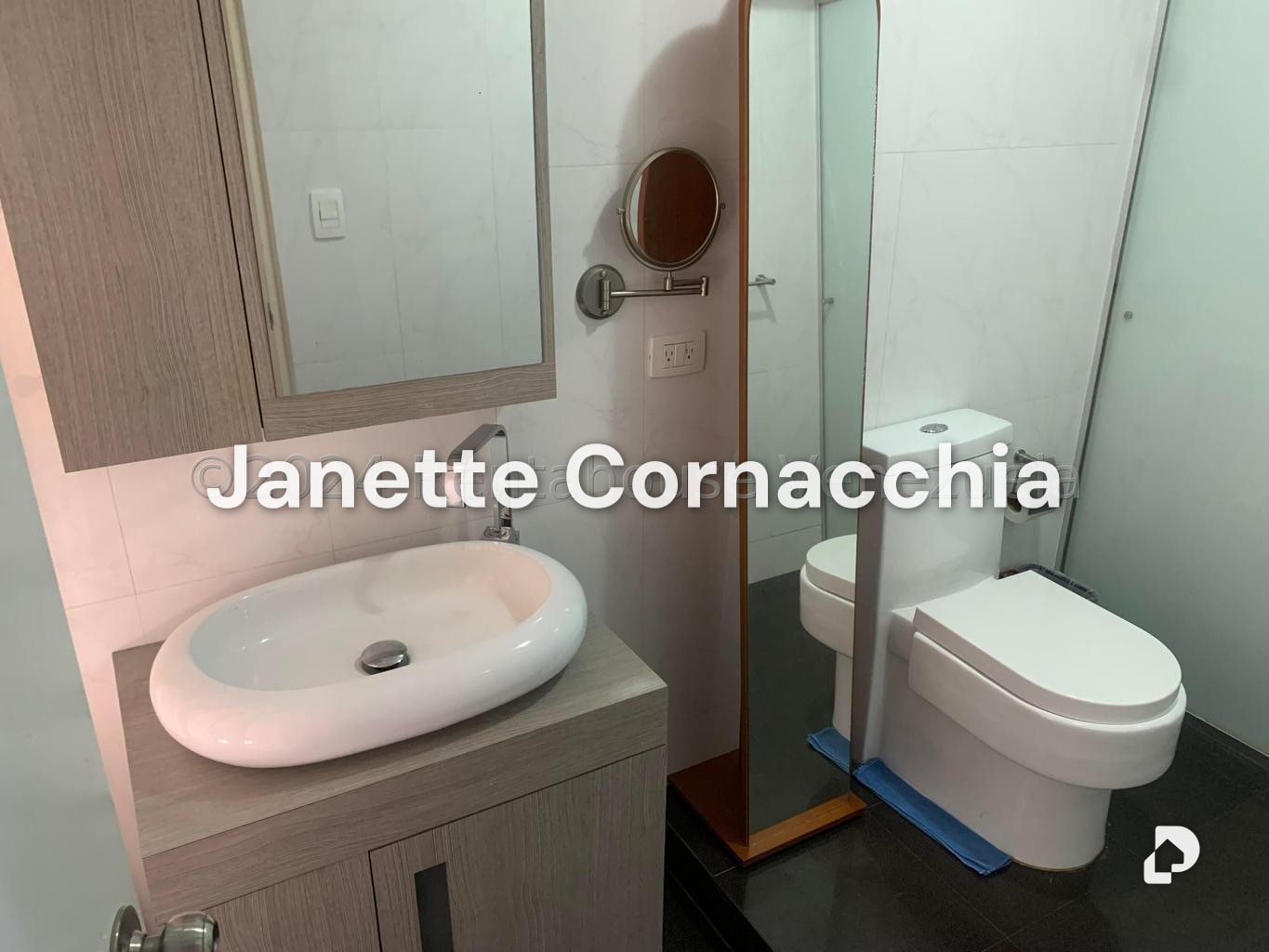 Apartamento en Altamira, Caracas – 16