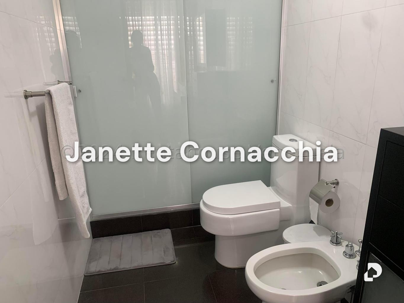 Apartamento en Altamira, Caracas – 13
