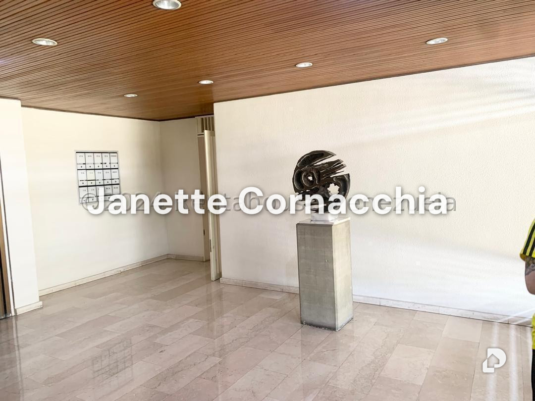 Apartamento en Altamira, Caracas – 3