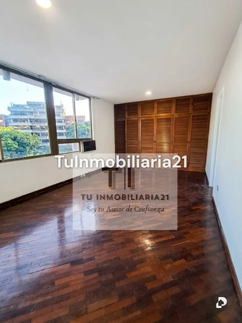 Apartment in La Castellana, Caracas – 8