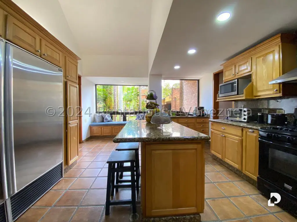 Apartamento en Oripoto, Caracas – 13