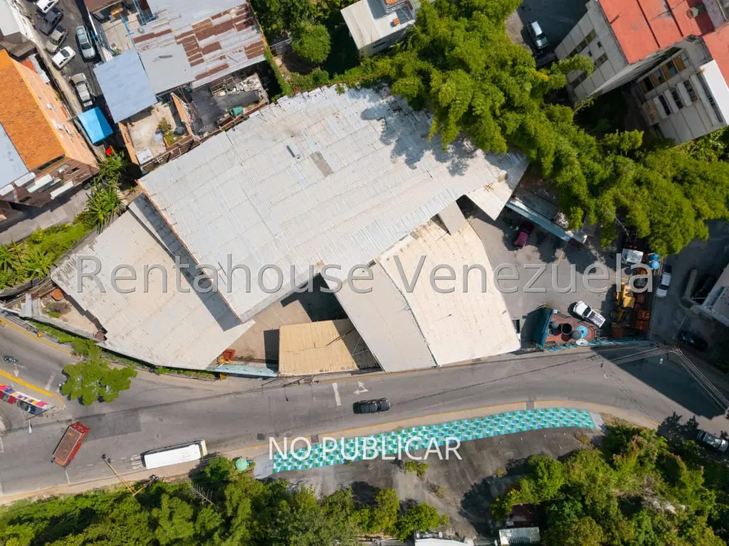 Warehouse in Baruta, Caracas - 1