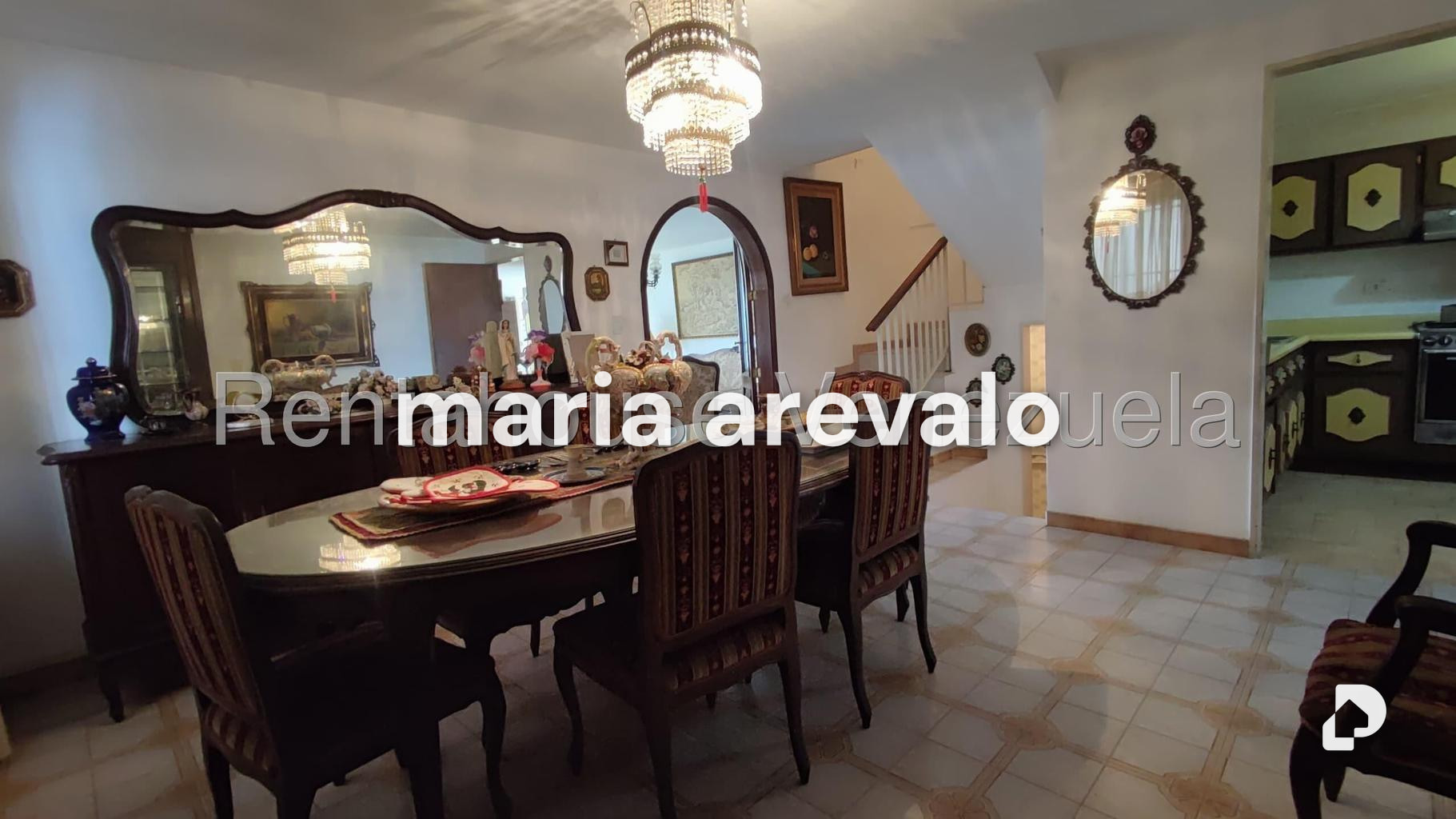 Casa en Alto Prado, Caracas – 11