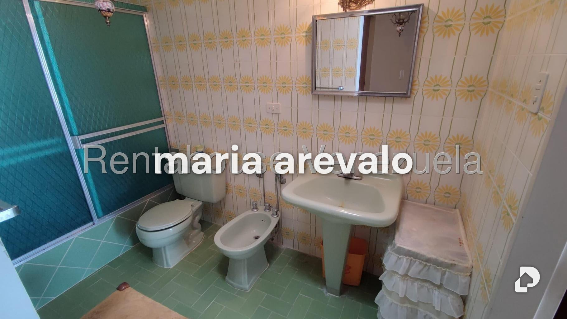 Casa en Alto Prado, Caracas – 26