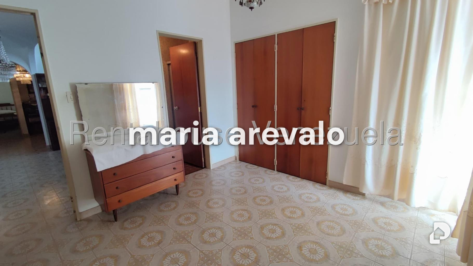 Casa en Alto Prado, Caracas – 28