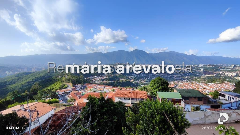 Casa en Alto Prado, Caracas – 8
